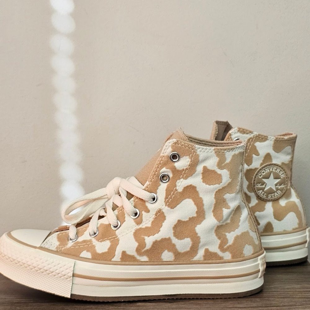Converse Youth CTAS  EVA Leopard  Lift Hi Top Size 3.5   A11112C NWT